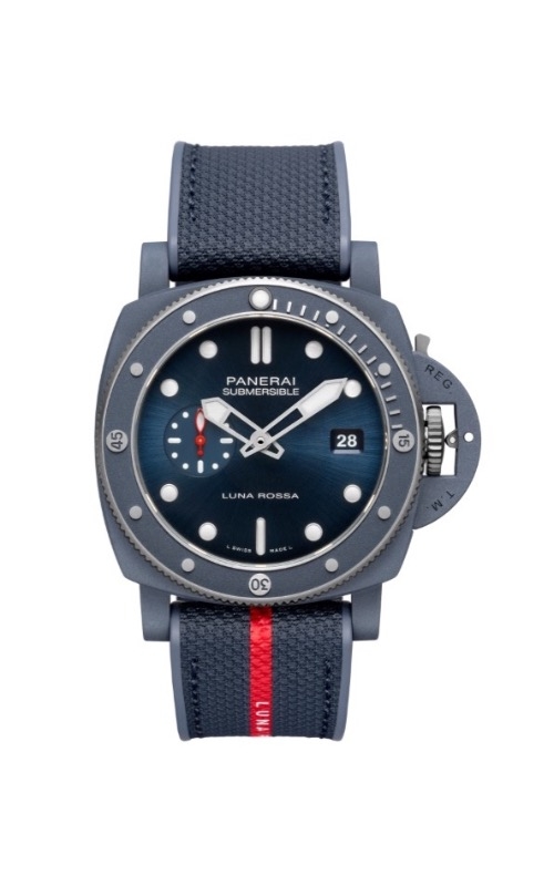 Panerai Submersible Watch PAM01466